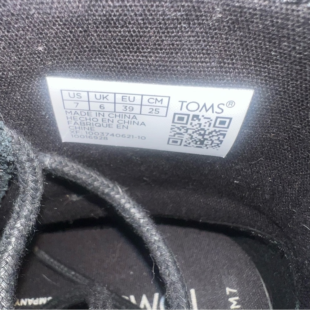 Toms Black Chukka Boots for Men - Picture 5 of 7